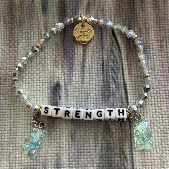 STRENGTH NWOT Little Words Project Friendship Bracelet with Charms STRENGTH OS - Picture 2 of 4